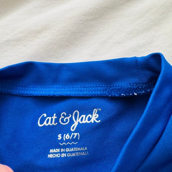 Cat & Jack Boys Short Sleeve Rash Guard Bundle of 4 Shirts Size Small 6-7 - Picture 3 of 11